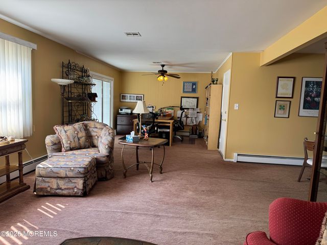 16 Vera Cruz Court, Toms River, NJ 08757