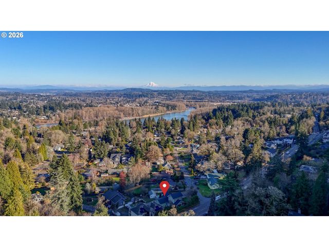 2695 DILLOW Dr, West Linn, OR 97068