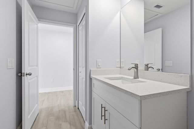 2955 Dunbar Street Unit B, Fort Myers, FL 33916