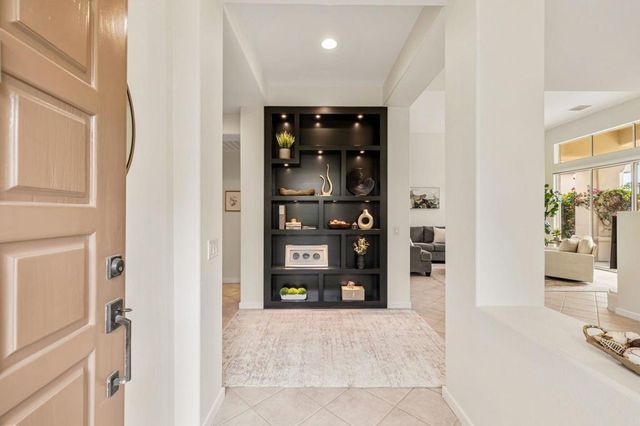 133 Rain Bird Circle, Palm Desert, CA 92211