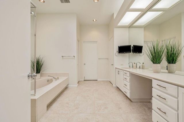 133 Rain Bird Circle, Palm Desert, CA 92211