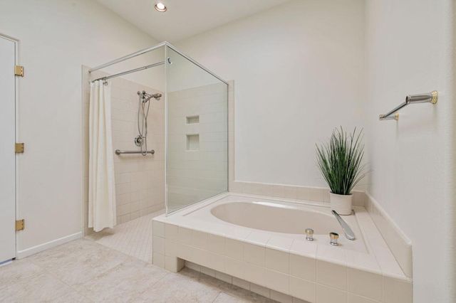 133 Rain Bird Circle, Palm Desert, CA 92211