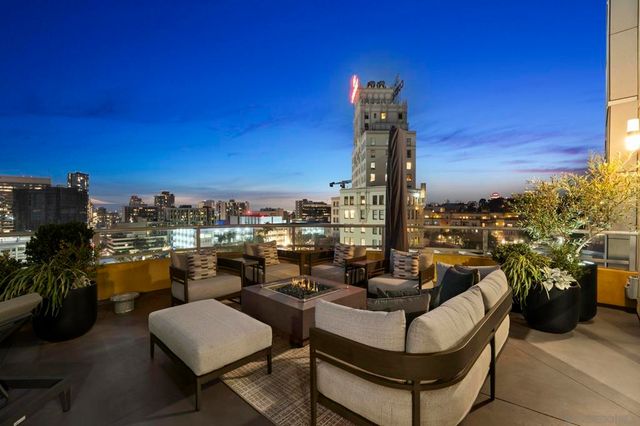 801 Ash St 801, San Diego, CA 92101