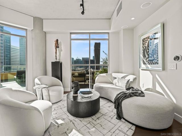 801 Ash St 801, San Diego, CA 92101