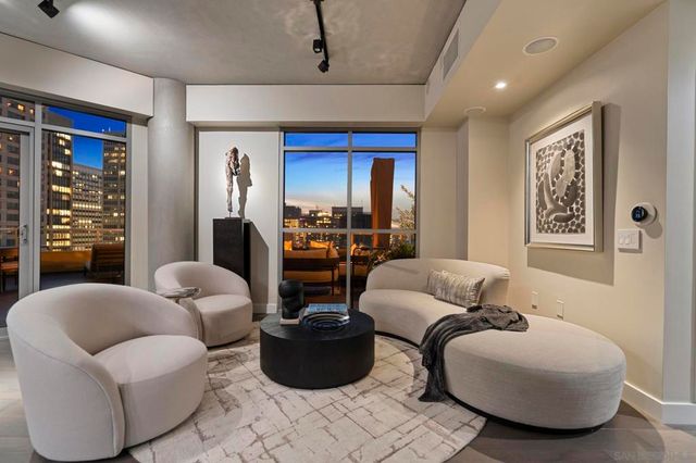 801 Ash St 801, San Diego, CA 92101