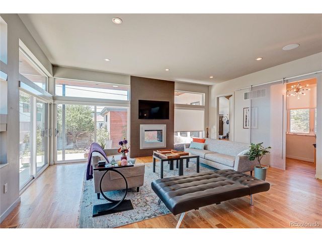 1141 S Cook St, Denver, CO 80210