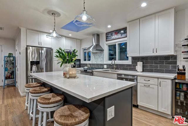 434 W Maple Avenue, El Segundo, CA 90245