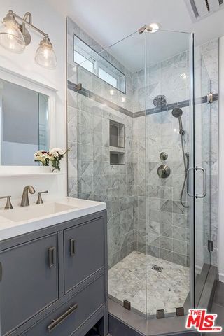 434 W Maple Avenue, El Segundo, CA 90245