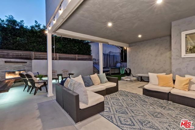 434 W Maple Avenue, El Segundo, CA 90245