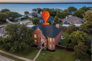 7514 Silver Lake Drive, Rowlett, TX 75089