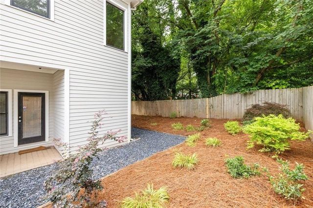 64 Ormond Street SW, Atlanta, GA 30315