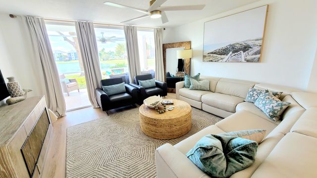 353 S Us-1 B105, Jupiter, FL 33477