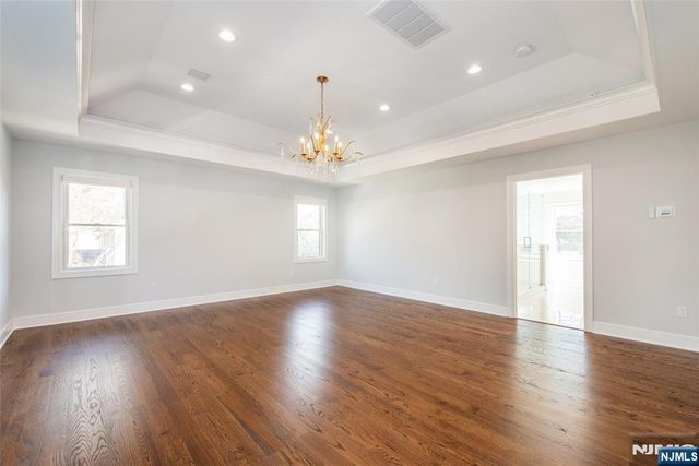 8 Broad Street, Demarest, NJ 07627