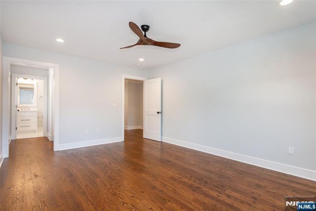 8 Broad Street, Demarest, NJ 07627