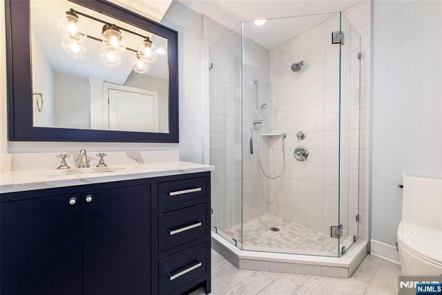 8 Broad Street, Demarest, NJ 07627