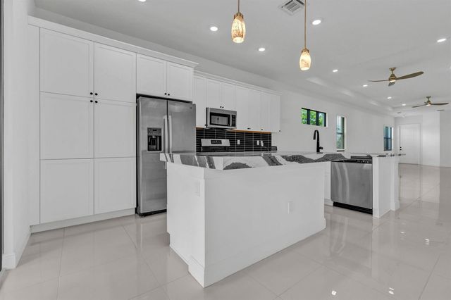5501 Santa Rosa Lane, Westlake, FL 33470