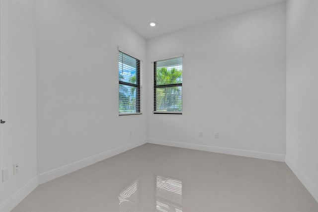 5501 Santa Rosa Lane, Westlake, FL 33470