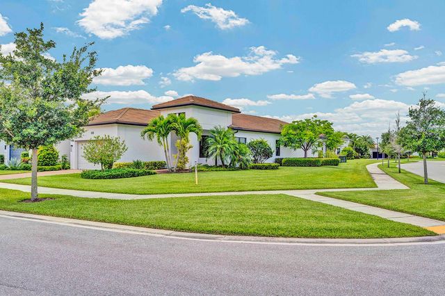 5501 Santa Rosa Lane, Westlake, FL 33470
