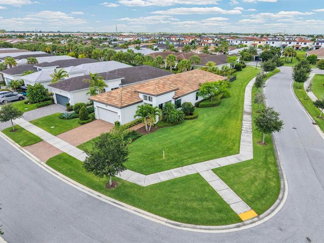 5501 Santa Rosa Lane, Westlake, FL 33470