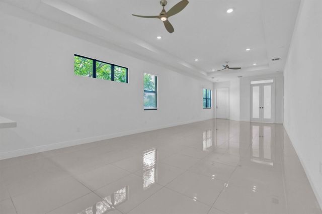 5501 Santa Rosa Lane, Westlake, FL 33470