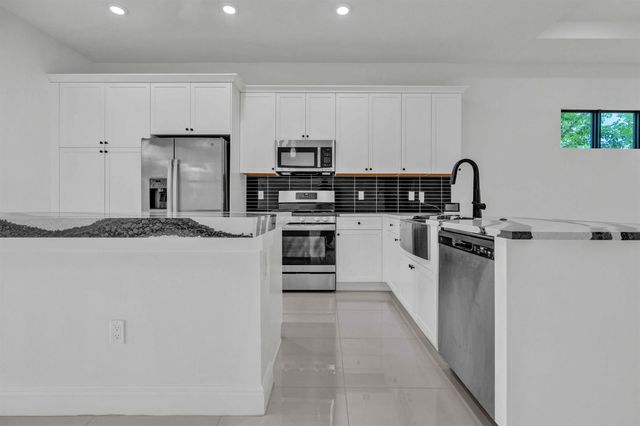 5501 Santa Rosa Lane, Westlake, FL 33470