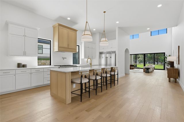 145 Sawgrass Drive, Heath, TX 75032