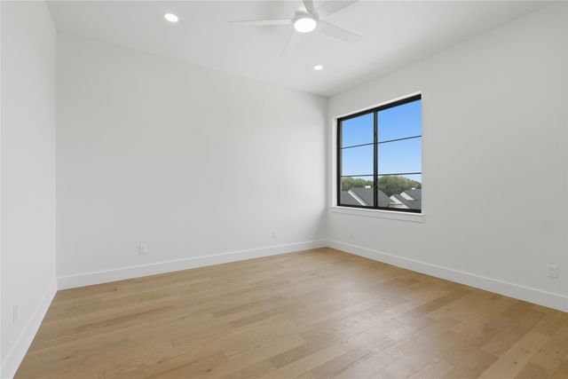 145 Sawgrass Drive, Heath, TX 75032
