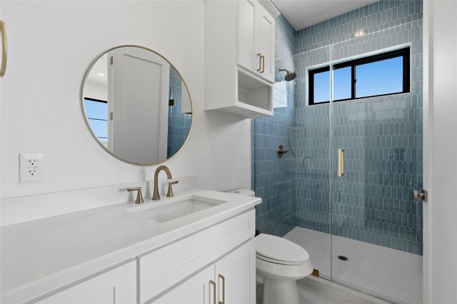 145 Sawgrass Drive, Heath, TX 75032