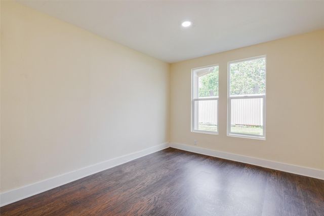 1410 Fannin Street, Columbus, TX 78934