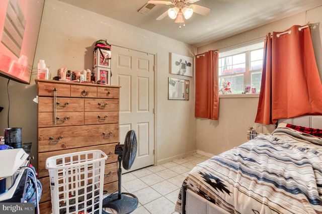 8427 TALL OAK DR, Culpeper, VA 22701