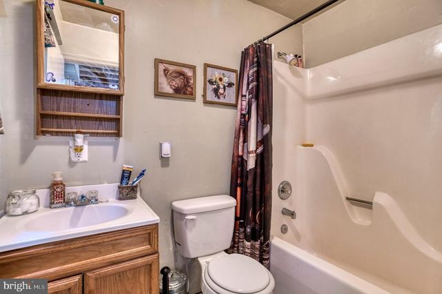 8427 TALL OAK DR, Culpeper, VA 22701