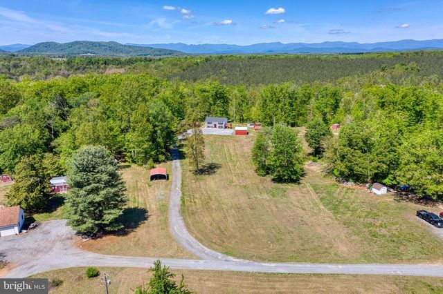 8427 TALL OAK DR, Culpeper, VA 22701