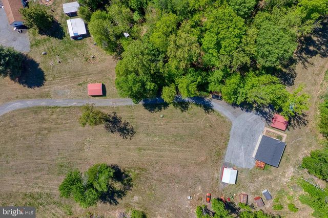 8427 TALL OAK DR, Culpeper, VA 22701