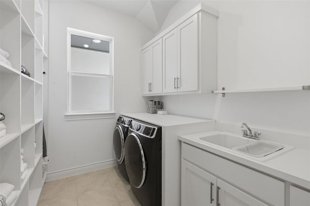 6101 Diversion CIR, Lago Vista, TX 78645