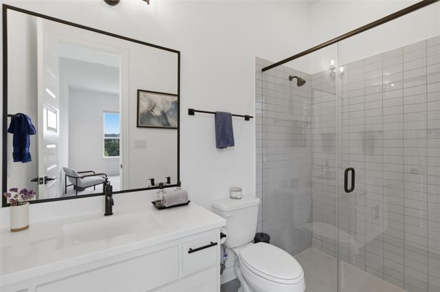 6101 Diversion CIR, Lago Vista, TX 78645