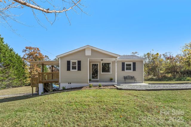 509 Lail Drive SE, Valdese, NC 28690