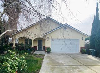 1736 eldridge Ave, Sacramento, CA 95815