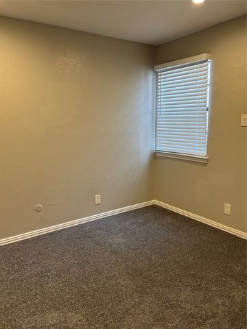 6028 Stoneybrook Drive, Fort Worth, TX 76112