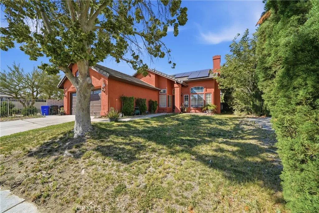 14158 Roan, Victorville, CA 92394