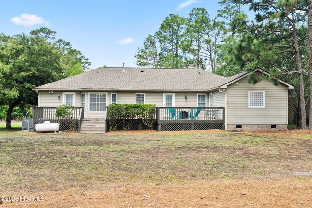 150 S Shore Drive, Boiling Spring Lakes, NC 28461
