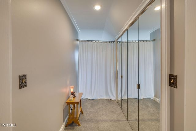 330 Roscommon Drive, Bristol, TN 37620