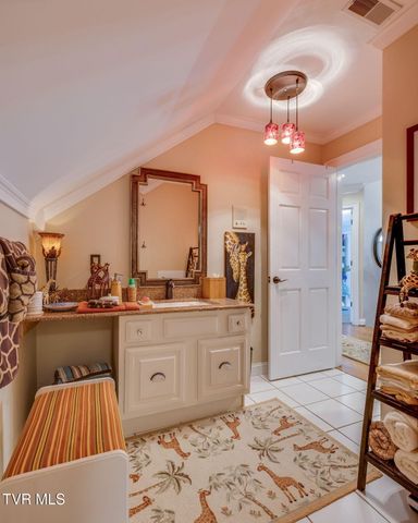 330 Roscommon Drive, Bristol, TN 37620