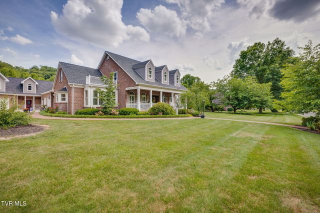 330 Roscommon Drive, Bristol, TN 37620