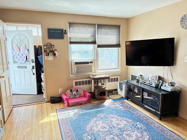 77 Glen Keith Road 77L, Glen Cove, NY 11542