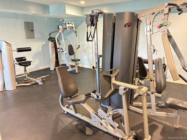 77 Glen Keith Road 77L, Glen Cove, NY 11542