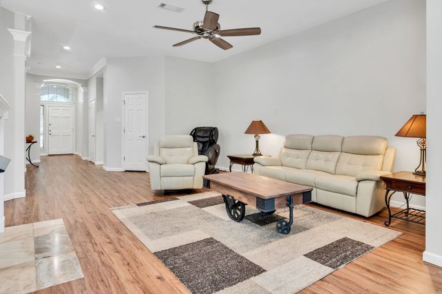 3516 Stone Creek Court, Fort Worth, TX 76137