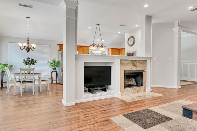 3516 Stone Creek Court, Fort Worth, TX 76137