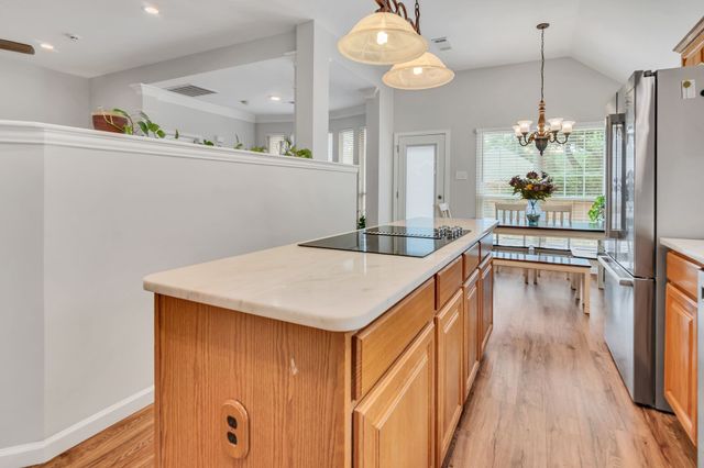 3516 Stone Creek Court, Fort Worth, TX 76137