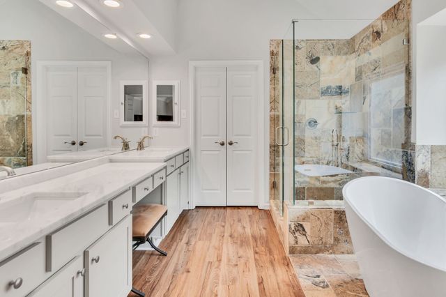 3516 Stone Creek Court, Fort Worth, TX 76137