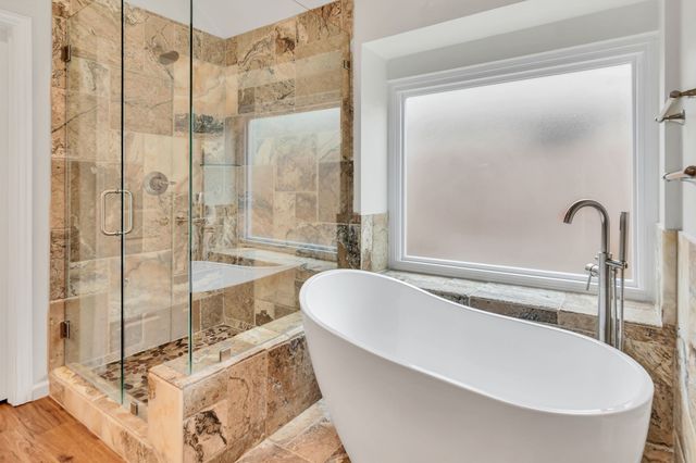 3516 Stone Creek Court, Fort Worth, TX 76137